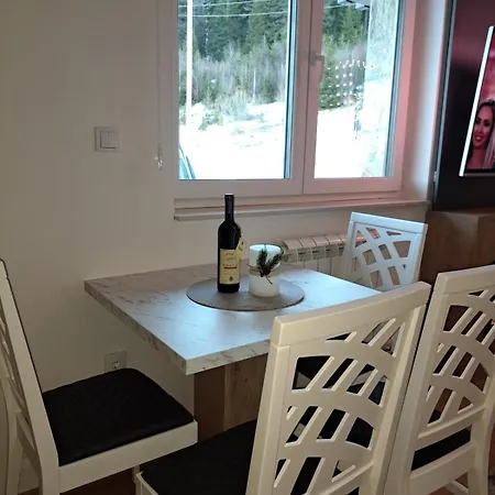 Apartman Nova Planina 02*03 *